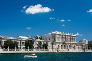 Palatul Dolmabahce